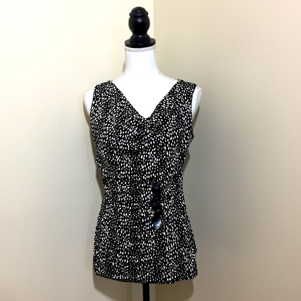 Banana Republic|| Woman’s Black/White Sleeveless Blouse size M